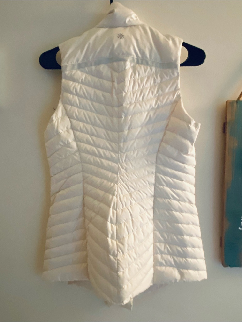 ATHLETA DOWN PUFFER VEST - Picture 2 of 16